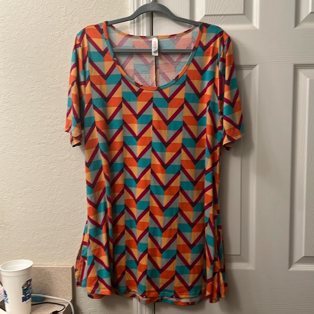 XL LulaRoe Perfect T